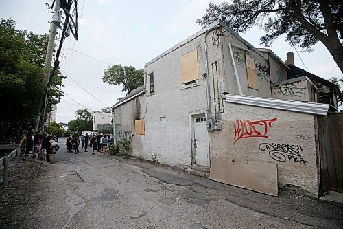 JOHN WOODS / WINNIPEG FREE PRESS
Sixty-five people gathered for a vigil and walk for Jung Ja Shin, the convenience store owner killed in an Osborne Village arson in Winnipeg Thursday, August 19, 2021.

Reporter: Pindera