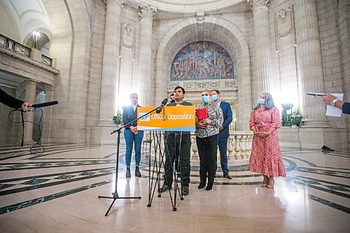 MIKAELA MACKENZIE / WINNIPEG FREE PRESS

Mushtaqu Rahman speaks about the Afghanistan refugee crisis with his family at the Manitoba Legislative Building in Winnipeg on Tuesday, Aug. 24, 2021. For --- story.
Winnipeg Free Press 2021.