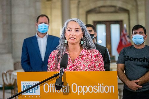 MIKAELA MACKENZIE / WINNIPEG FREE PRESS

NDP MLA Nahanni Fontaine speaks about the Afghanistan refugee crisis at the Manitoba Legislative Building in Winnipeg on Tuesday, Aug. 24, 2021. For --- story.
Winnipeg Free Press 2021.