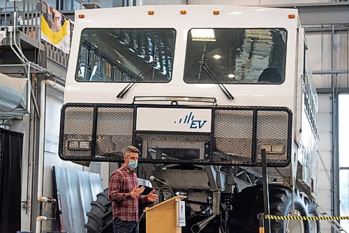 ALEX LUPUL / WINNIPEG FREE PRESS  

John Gunter, President & CEO of Frontiers North, is photographed speaking at the unveiling of Frontiers North's fully electric tundra buggy in partnership with Red River College's Vehicle Technology & Energy Centre's on August 24, 2021.
