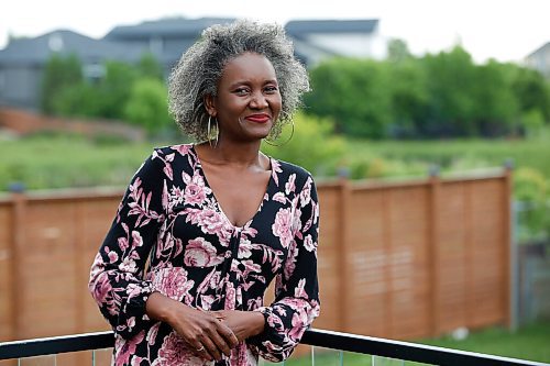 JOHN WOODS / WINNIPEG FREE PRESS
Mpho Begin is photographed at her home in Winnipeg Tuesday, August 24, 2021. Begin and other women are letting their hair go grey.

Reporter: zoratti
