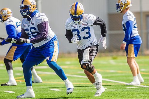 MIKAELA MACKENZIE / WINNIPEG FREE PRESS

Andrew Harris at Bombers practice in Winnipeg on Wednesday, Aug. 25, 2021. For Mike Sawatzky story.
Winnipeg Free Press 2021.