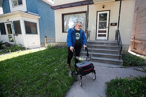 JOHN WOODS / WINNIPEG FREE PRESS
Mark Olfert, was living in a Main Street hotel until it was damaged by fire, is photographed outside his friends home where he is staying until he can get his own place in Winnipeg Thursday, August 25, 2021. 

Reporter: Robertson