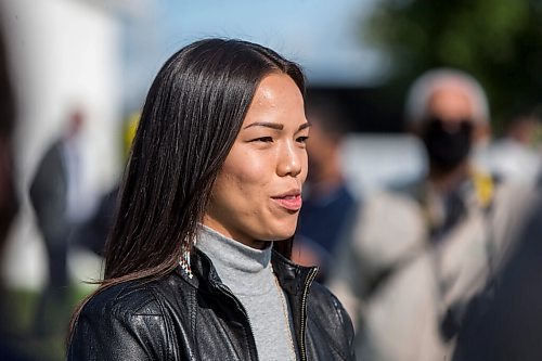 MIKAELA MACKENZIE / WINNIPEG FREE PRESS

Winnipeg North NDP candidate Melissa Chung-Mowat  speaks to media after party leader Jagmeet Singh made a housing announcement in Winnipeg on Thursday, Aug. 26, 2021. For Dylan story.
Winnipeg Free Press 2021.