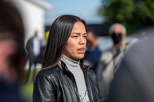 MIKAELA MACKENZIE / WINNIPEG FREE PRESS

Winnipeg North NDP candidate Melissa Chung-Mowat  speaks to media after party leader Jagmeet Singh made a housing announcement in Winnipeg on Thursday, Aug. 26, 2021. For Dylan story.
Winnipeg Free Press 2021.