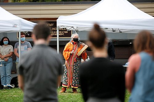 JOHN WOODS / WINNIPEG FREE PRESS
People take part in a Red River Echoes community meeting at Vimy Ridge Park  to discuss renaming the Wolseley neighbourhood in Winnipeg Sunday, August 29, 2021. 

Reporter: ?