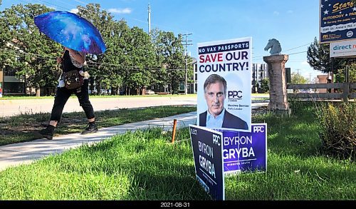 RUTH BONNEVILLE / WINNIPEG FREE PRESS

Local - Federal Election Signs

A sign for PPC party, Byron Gryba is on the front lawn of a residence on St. Annes Rd.  on Tuesday.


Aug 31st, 2021
