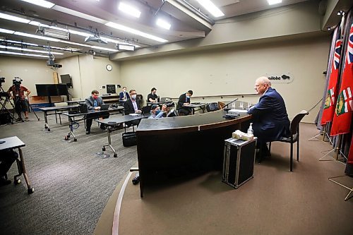 JOHN WOODS / WINNIPEG FREE PRESS
Manitoba interim Premier Kelvin Goertzen, who replaced Brian Pallister, holds his first media conference at the legislature in Winnipeg Wednesday, September 1, 2021. 

Reporter: ?