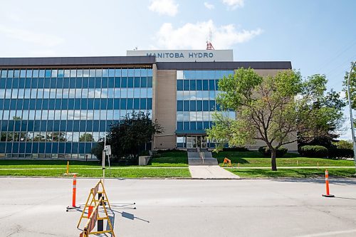 Daniel Crump / Winnipeg Free Press. The Manitoba Hydro building at 820 Taylor Avenue is likely being sold. September 3, 2021.