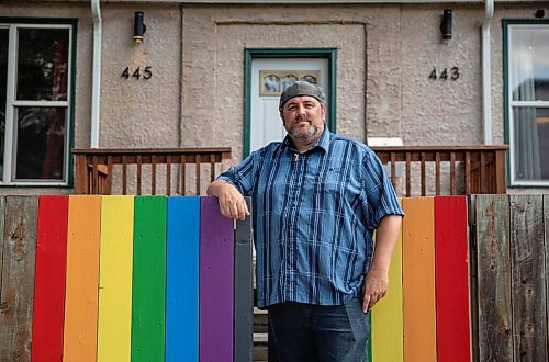 JESSICA LEE/WINNIPEG FREE PRESS

Jamie Arpin-Ricci, poses for a portrait at his Winnipeg home on September 3, 2021. Arpin-Ricci, a pastoral leader of his church and also an author, says that not using correct pronouns causes harm. 

Reporter: Brenda Suderman