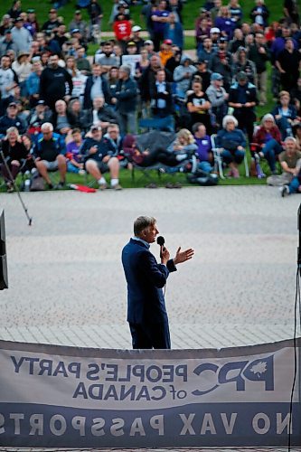 JOHN WOODS / WINNIPEG FREE PRESS
about 400 people gathered to hear Maxime Bernier, leader of the Peoples Party of Canada, speak at the Forks in Winnipeg Monday, September 6, 2021. 

Reporter: Piche