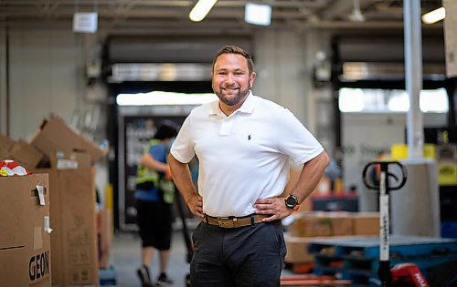 JESSICA LEE/WINNIPEG FREE PRESS

Harvest CEO Vince Barletta poses for a portrait in the food distribution centre on September 7, 2021 at the Harvest Manitoba headquarters in Winnipeg. Barletta starts his new role on September 28, 2021.

Reporter: Gabrielle