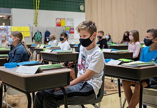 JESSICA LEE/WINNIPEG FREE PRESS

Students in class at Glenelm Community School on the first day of school on September 8, 2021.

Reporter: Maggie