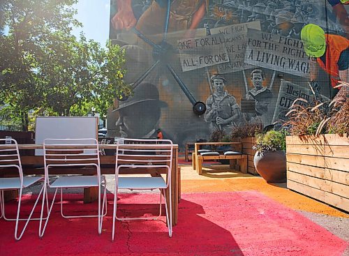 JESSICA LEE/WINNIPEG FREE PRESS

Workspace, photographed on September 8, 2021, is a new, outdoor office space in downtown Winnipeg located in a section of a repurposed parking lot. It is free to book a space and the workplace is open to anyone.

Reporter: Malak