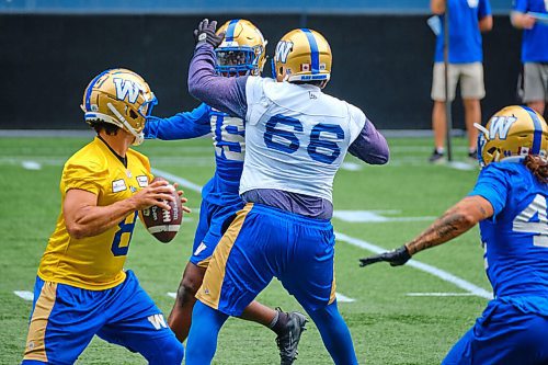 MIKE DEAL / WINNIPEG FREE PRESS
Winnipeg Blue Bombers' Stanley Bryant (66) during practice at IG Field Thursday afternoon.
210909 - Thursday, September 09, 2021.