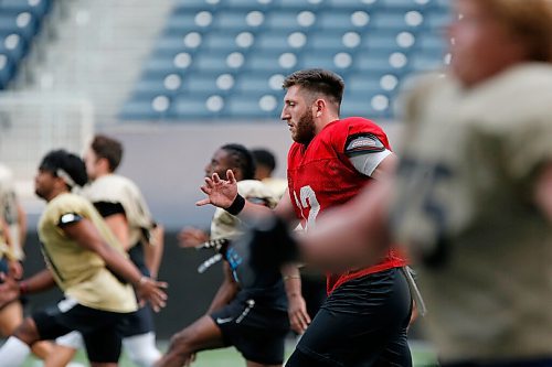 JOHN WOODS / WINNIPEG FREE PRESS
University of Manitoba Bison Des Catellier (12) at practice Thursday, September 9, 2021.
Reporter: Allen