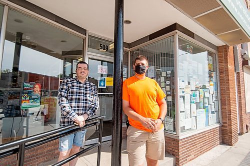 MIKE SUDOMA / Winnipeg Free Press
John Morissette Of Fearless R2W and Daniel Waycik of Persons Community Solutions, Friday afternoon. 
September 10, 2021