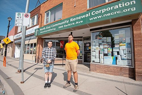 MIKE SUDOMA / Winnipeg Free Press
John Morissette Of Fearless R2W and Daniel Waycik of Persons Community Solutions, stand outside of the North End Community Renewal Corporation building Friday afternoon. 
September 10, 2021