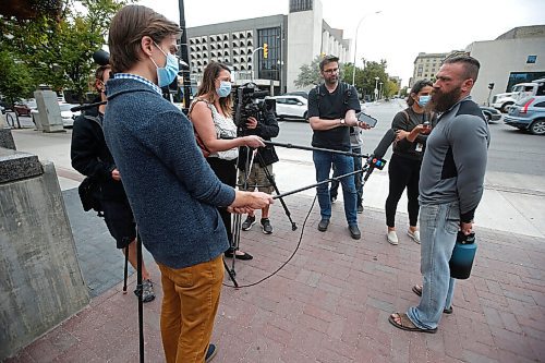 JOHN WOODS / WINNIPEG FREE PRESS
Rally organizer Shaun Zimmer speaks to media after about 150 anti-maskers/vaxxers gathered at the City Hall in protest against COVID-19 vaccinations and masks in Winnipeg Monday, September 13, 2021. 

Reporter: Silva