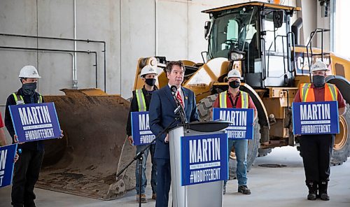 JESSICA LEE/WINNIPEG FREE PRESS

Shannon Martin, MLA for McPhillips, announces on September 13, 2021 at Bayview Construction Ltd. his plan to run for PC leadership.

Reporter: Carol
