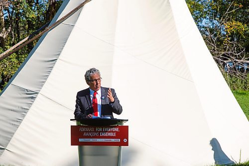 MIKE DEAL / WINNIPEG FREE PRESS
 Dan Vandal, Liberal candidate for Saint Boniface-Saint Vital speaks during a Liberal announcement at the current home of the National Centre for Truth and Reconciliation located at 177 Dysart Road on the UofM campus, Tuesday morning. The Liberal candidates gathered to announce funding towards the construction of a permanent home for the National Centre for Truth and Reconciliation.
210914 - Tuesday, September 14, 2021.