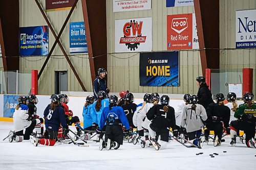 MIKE DEAL / WINNIPEG FREE PRESS
Students tryout for the College Jeanne-Sauve varsity girls hockey team at the Dakota Community Centre Thursday morning.
See Mike Sawatzky story
210916 - Thursday, September 16, 2021.