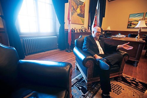 JOHN WOODS / WINNIPEG FREE PRESS
Manitoba Premier Kelvin Goertzen is photographed during an interview in his legislative office in Winnipeg Wednesday, September 22, 2021. 

Reporter: Lett