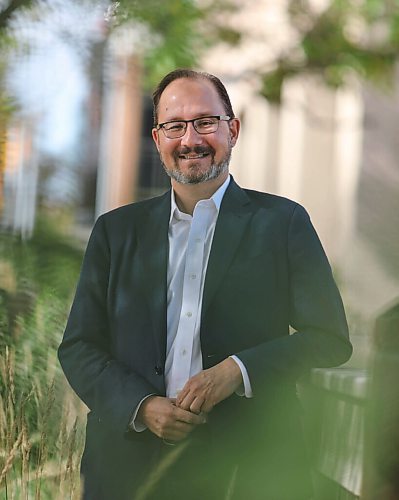 JESSICA LEE / WINNIPEG FREE PRESS

Wawanesa Mutual Insurance Co. CEO Jeff Goy poses for a portrait at company headquarters on September 23, 2021.

Reporter: Martin