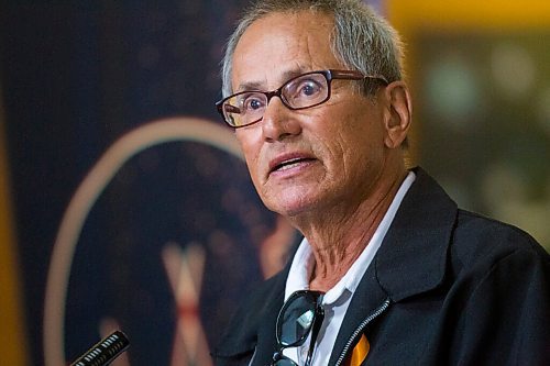 MIKAELA MACKENZIE / WINNIPEG FREE PRESS

Damon Johnston, president and CEO of the Aboriginal Council of Winnipeg, speaks at an announcement on urban Indigenous COVID-19 vaccine clinics at Thunderbird House in Winnipeg on Friday, Sept. 24, 2021.  For Dylan story.
Winnipeg Free Press 2021.