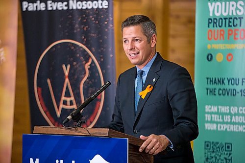 MIKAELA MACKENZIE / WINNIPEG FREE PRESS

Mayor Brian Bowman speaks at an announcement on urban Indigenous COVID-19 vaccine clinics at Thunderbird House in Winnipeg on Friday, Sept. 24, 2021.  For Dylan story.
Winnipeg Free Press 2021.