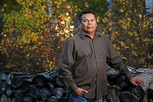 JOHN WOODS / WINNIPEG FREE PRESS
Bradford Bilodeau, a Sixties Scoop survivor, is photographed at his home in Beausejour Tuesday, September 28, 2021. 

Reporter: Sinclair