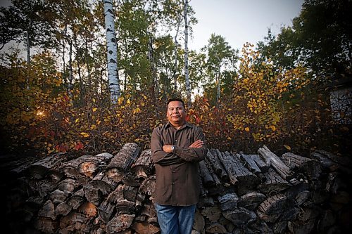 JOHN WOODS / WINNIPEG FREE PRESS
Bradford Bilodeau, a Sixties Scoop survivor, is photographed at his home in Beausejour Tuesday, September 28, 2021. 

Reporter: Sinclair