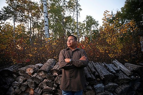 JOHN WOODS / WINNIPEG FREE PRESS
Bradford Bilodeau, a Sixties Scoop survivor, is photographed at his home in Beausejour Tuesday, September 28, 2021. 

Reporter: Sinclair