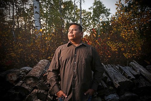 JOHN WOODS / WINNIPEG FREE PRESS
Bradford Bilodeau, a Sixties Scoop survivor, is photographed at his home in Beausejour Tuesday, September 28, 2021. 

Reporter: Sinclair