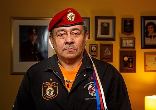 MIKE DEAL / WINNIPEG FREE PRESS
Retired military police Cpl. Melvin Swan served four years in the Princess Patricia's Canadian Light Infantry and seven years in the military police.
See Niigaan feature story
210929 - Wednesday, September 29, 2021.