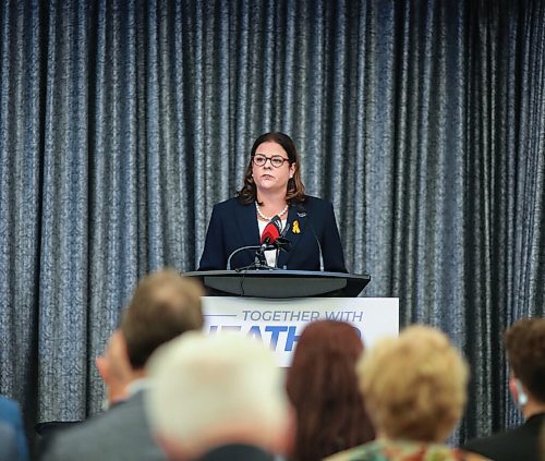 JESSICA LEE / WINNIPEG FREE PRESS

Heather Stefanson delivers remarks at the Conservative leaders debate at Norwood Hotel on September 28, 2021.

Reporter: Carol