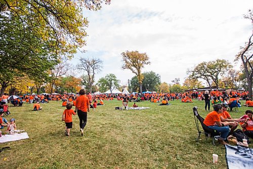 MIKAELA MACKENZIE / WINNIPEG FREE PRESS

Folks hang out on the lawn, forming a sea of orange, at a Pow Wow at St. John's Park on the first National Day for Truth and Reconciliation in Winnipeg on Thursday, Sept. 30, 2021. For --- story.
Winnipeg Free Press 2021.