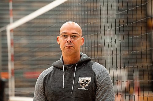 MIKE SUDOMA / Winnipeg Free Press
Mike Stephens has been announced as an assistant coach with the University of Manitoba Bisons Mens Volleyball team after being a police officer for the past 28 years.
October 1, 2021
