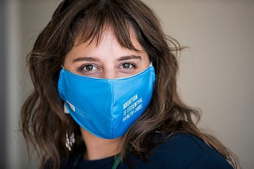 MIKAELA MACKENZIE / WINNIPEG FREE PRESS

Erin Bockstael poses for a portrait at the Women's Health Clinic in Winnipeg on Tuesday, Oct. 5, 2021. For Eva/Jen story.
Winnipeg Free Press 2021.