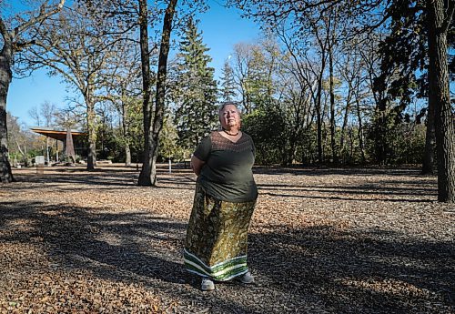 JESSICA LEE / WINNIPEG FREE PRESS

Elder Louise McKay, photographed at St. Vital Park on October 6, 2021, is the Elder-in-Residence at Womens Health Clinic.

Reporter: Eva + Jen

