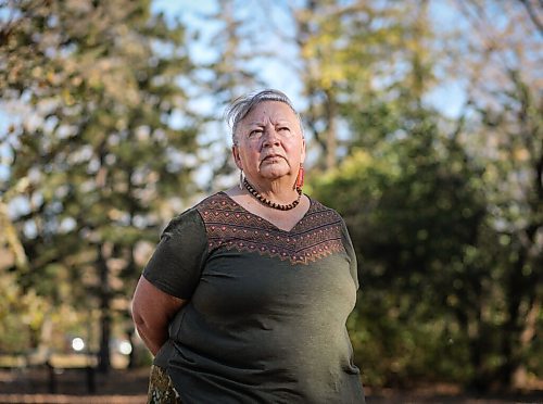 JESSICA LEE / WINNIPEG FREE PRESS

Elder Louise McKay, photographed at St. Vital Park on October 6, 2021, is the Elder-in-Residence at Womens Health Clinic.

Reporter: Eva + Jen

