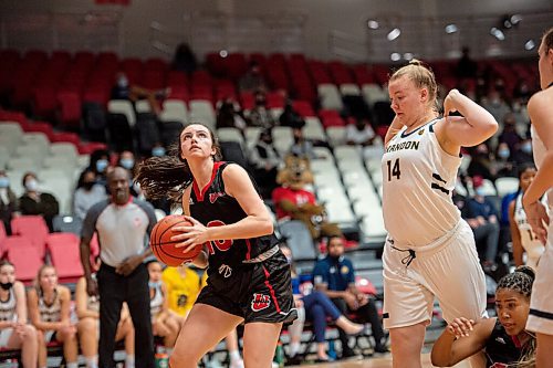 MIKE SUDOMA / Winnipeg Free Press
Wesmen Forward, Jessica van Dyke goes up for a lay up as the Wesmen takes on the Brandon University Bobcats Friday afternoon at the Duckworth Centre
October 8, 2021