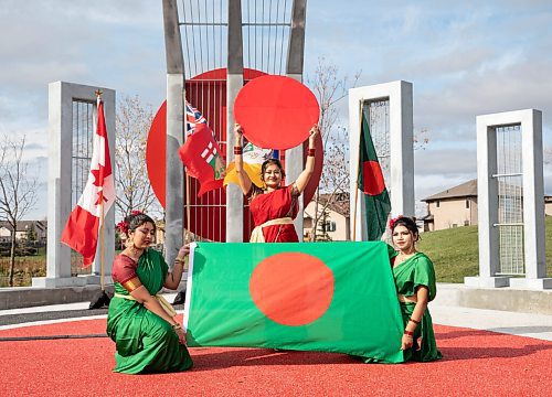JESSICA LEE / WINNIPEG FREE PRESS

Dancers Noshin Raisa Azad, Mishu Islam and Nuzhat Subah at the ribbon cutting ceremony of the new International Mother Language Plaza at Kirkbridge Park on October 12, 2021. The plaza has a medicine wheel which acknowledges the sites location on Treaty 1 territory and was initiated by the Manitoba Bangladesh Bhaban Corporation. The plaza acknowledges that many cultures have struggled to fight for their linguistic rights and freedoms.

Reporter: Melissa
