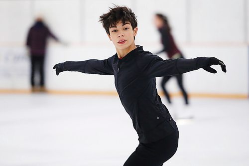 JOHN WOODS / WINNIPEG FREE PRESS
David Howes, figure skater and volunteer at Winnipegs CanSkate program, skates at his practice at the Winnipeg Winter Club in Winnipeg Tuesday, October 12, 2021. Howes assists children who are learning how to skate. 

Reporter: Epp