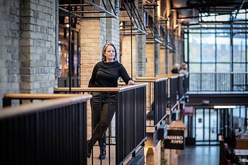 JESSICA LEE / WINNIPEG FREE PRESS

Sara Stasiuk is the newly appointed president and CEO of the Forks. She poses for a portrait at The Forks on October 13, 2021.

Reporter: Martin




