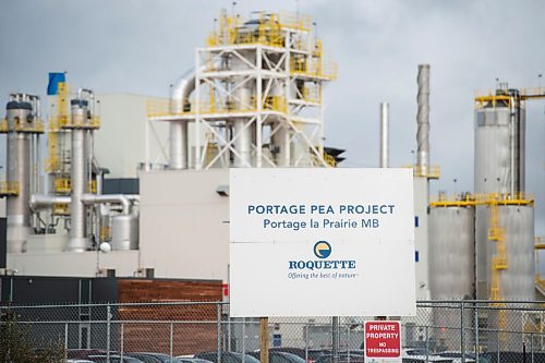 MIKE SUDOMA / Winnipeg Free Press
Exterior of Roquette Canada Ltd Pea Protein Processing plant just outside of Portage La Prairie Thursday afternoon.
October 14, 2021
