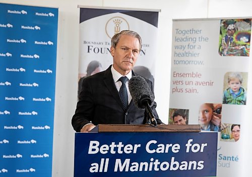 JESSICA LEE / WINNIPEG FREE PRESS

Justice Minister Cameron Friesen makes an announcement on October 15, 2021, at Boundary Trail Health Centre in Winkler.

Reporter: Gabby




