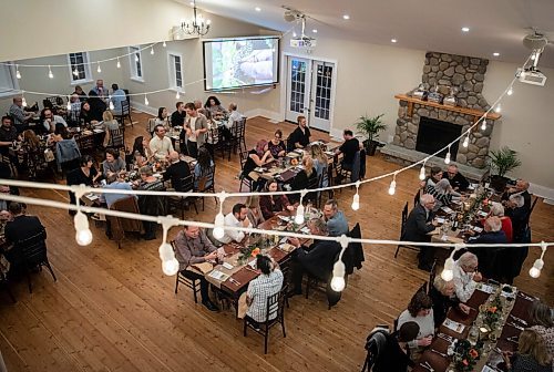 JESSICA LEE / WINNIPEG FREE PRESS

Attendees are seated at the Free Press Fall Supper at Whitetail Meadow on October 17, 2021. The meal included a fall harvest salad, sunflower oil poached chicken breast and a prairie berry cannoli. 




