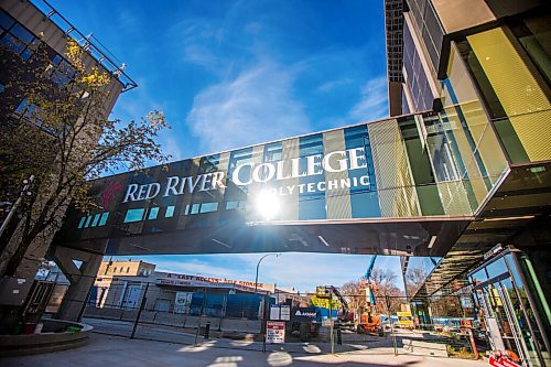 MIKAELA MACKENZIE / WINNIPEG FREE PRESS

RRC Polytechs new Innovation Centre in Winnipeg on Monday, Oct. 18, 2021. The Digital Film and Media Production program is the first to be learning in the new space. For Josh Frey-Sam story.
Winnipeg Free Press 2021.