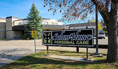 MIKE DEAL / WINNIPEG FREE PRESS
Salem Home Personal Care, 165 15th Street, Winkler, Manitoba, Monday, October 18, 2021.
211018 - Monday, October 18, 2021.